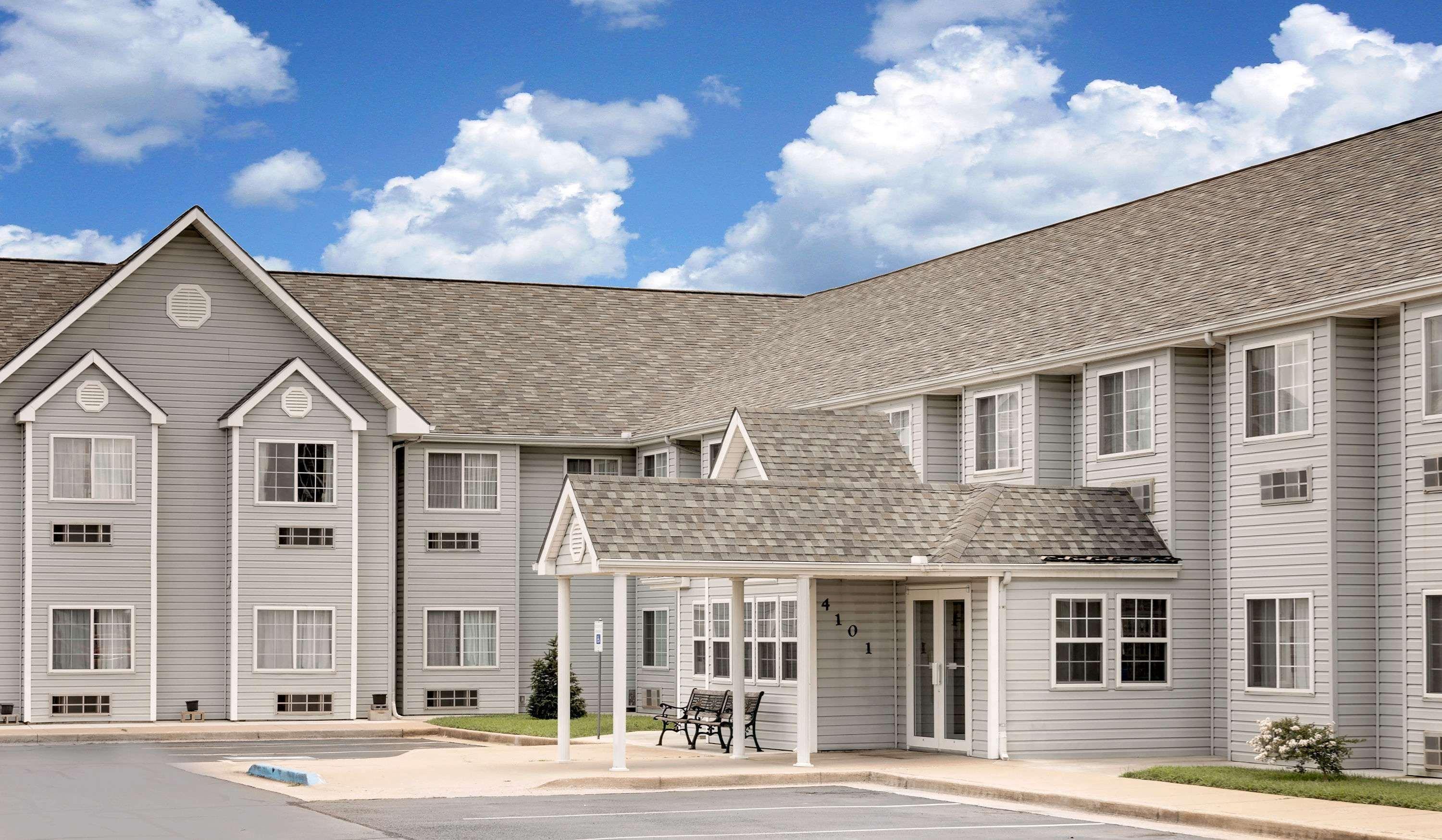 Microtel Inn & Suites By Wyndham Joplin Exterior photo